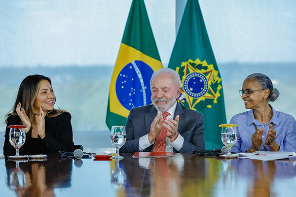 O presidente Lula, ao lado da primeira-dama Janja Lula da Silva e da ministra Marina Silva (Meio Ambiente) O presidente Lula, ao lado da primeira-dama Janja Lula da Silva e da ministra Marina Silva (Meio Ambiente)