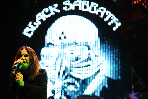 O cantor Ozzy Osbourne O cantor Ozzy Osbourne