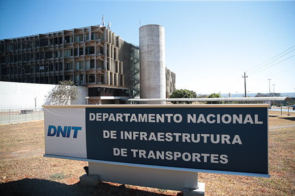 Sede do Dnit (Departamento Nacional de Infraestrutura de Transportes), em Brasília