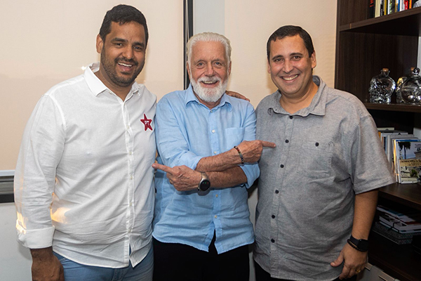 Tássio Brito, Jaques Wagner e Éden Valadares Tássio Brito, Jaques Wagner e Éden Valadares