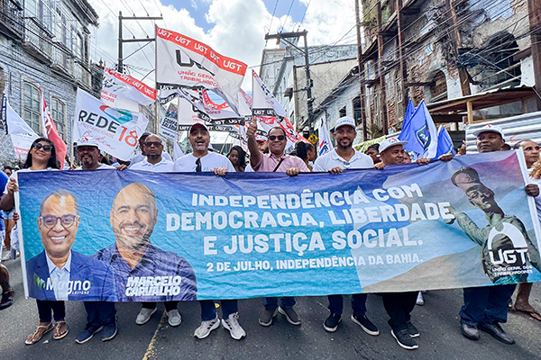 UGT-BA participou do desfile do 2 de Julho