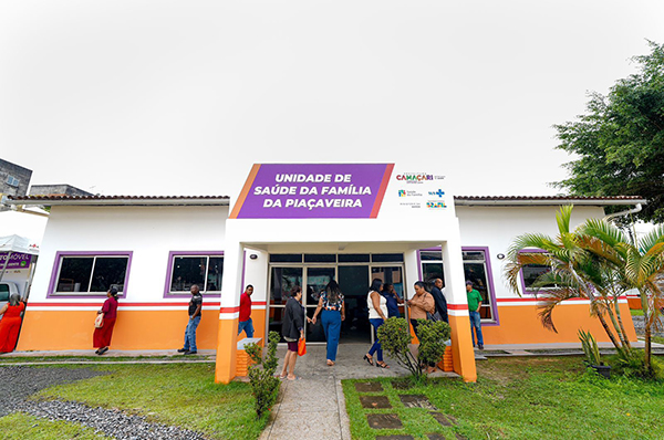 Unidade de Saúde da Família (USF) Piaçaveira, em Camaçari Unidade de Saúde da Família (USF) Piaçaveira, em Camaçari