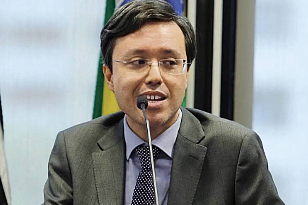 O auditor fiscal Artur Gomes da Silva Neto, da Secretaria da Fazenda do Estado de São Paulo, teria arquitetado esquema de propinas O auditor fiscal Artur Gomes da Silva Neto, da Secretaria da Fazenda do Estado de São Paulo, teria arquitetado esquema de propinas