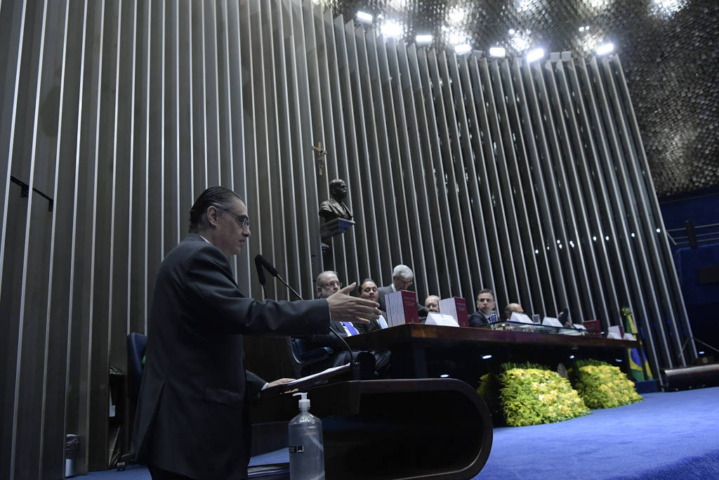 O deputado Lafayette de Andrada (Republianos-MG), relator da PEC das prerrogativas, durante sessão especial no Senado Federal, em 2023