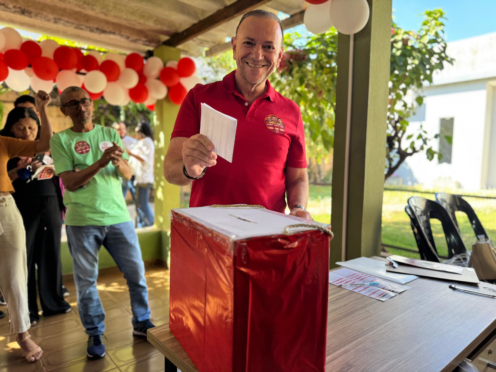 Edinho Silva, novo presidente do Partido dos Trabalhadores Edinho Silva, novo presidente do Partido dos Trabalhadores