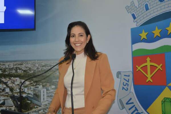 Vereadora Lara Fernandes (Republicanos), Vereadora Lara Fernandes (Republicanos),