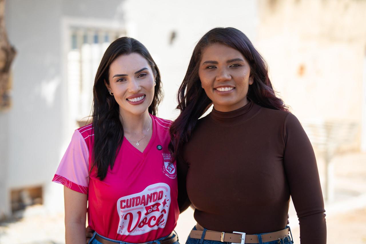 A primeira-dama Cinthya Borges também destacou o social do Meu Lar A primeira-dama Cinthya Borges também destacou o social do Meu Lar