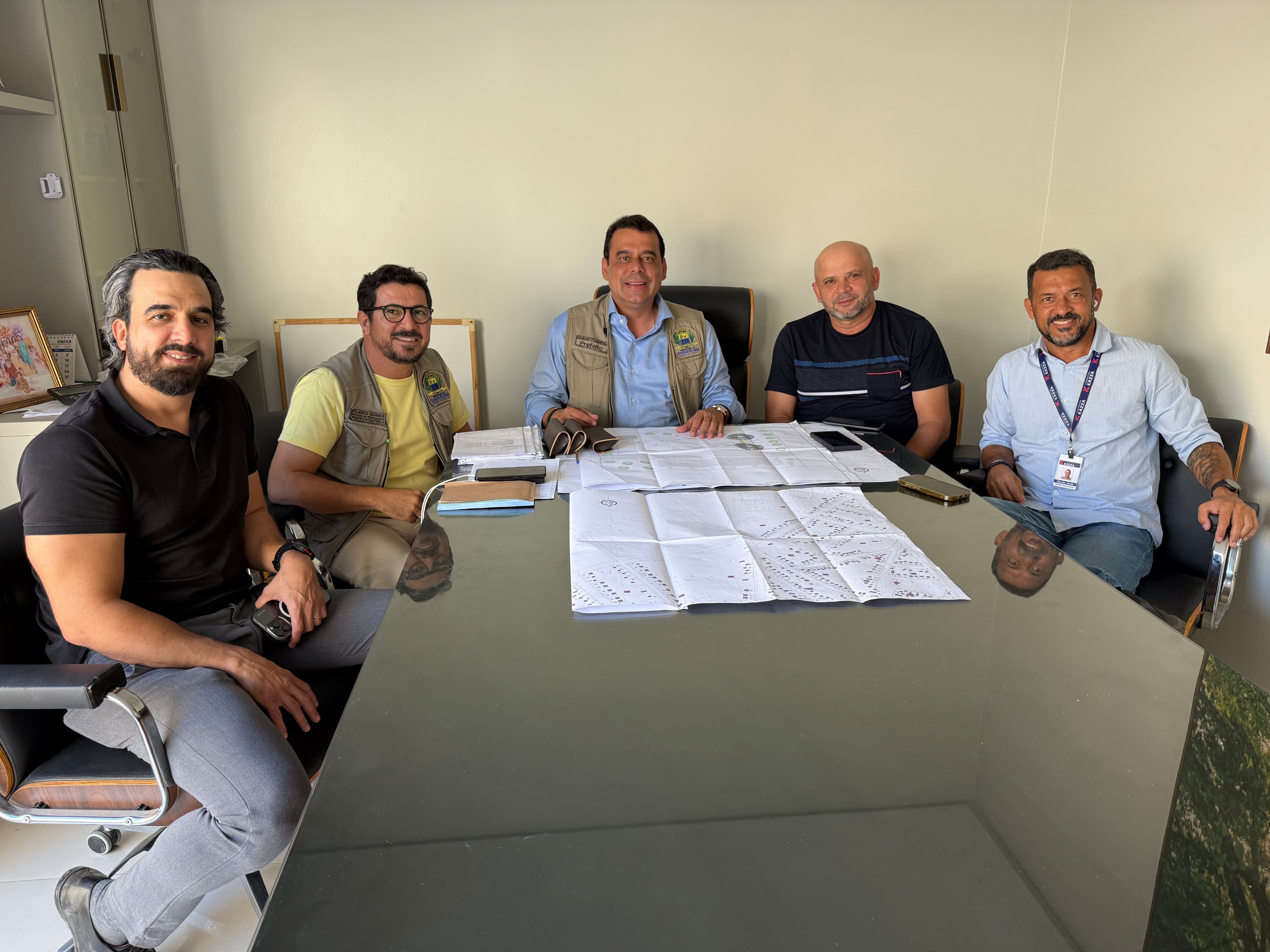 O projeto, originalmente licitado em 2024, acabou sendo paralisado por decisão judicial O projeto, originalmente licitado em 2024, acabou sendo paralisado por decisão judicial