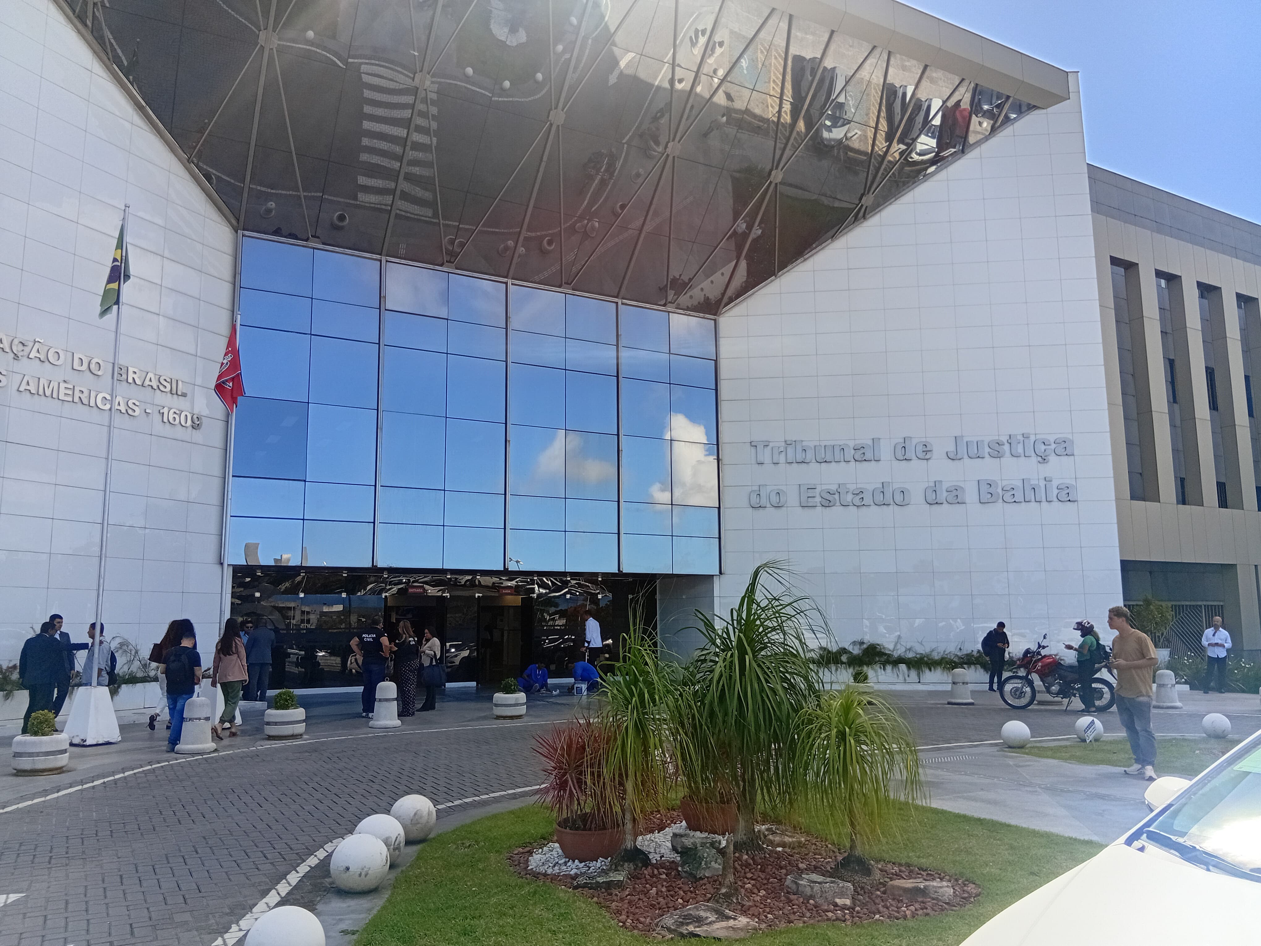 Tribunal de Justiça da Bahia (TJ-BA) Tribunal de Justiça da Bahia (TJ-BA)