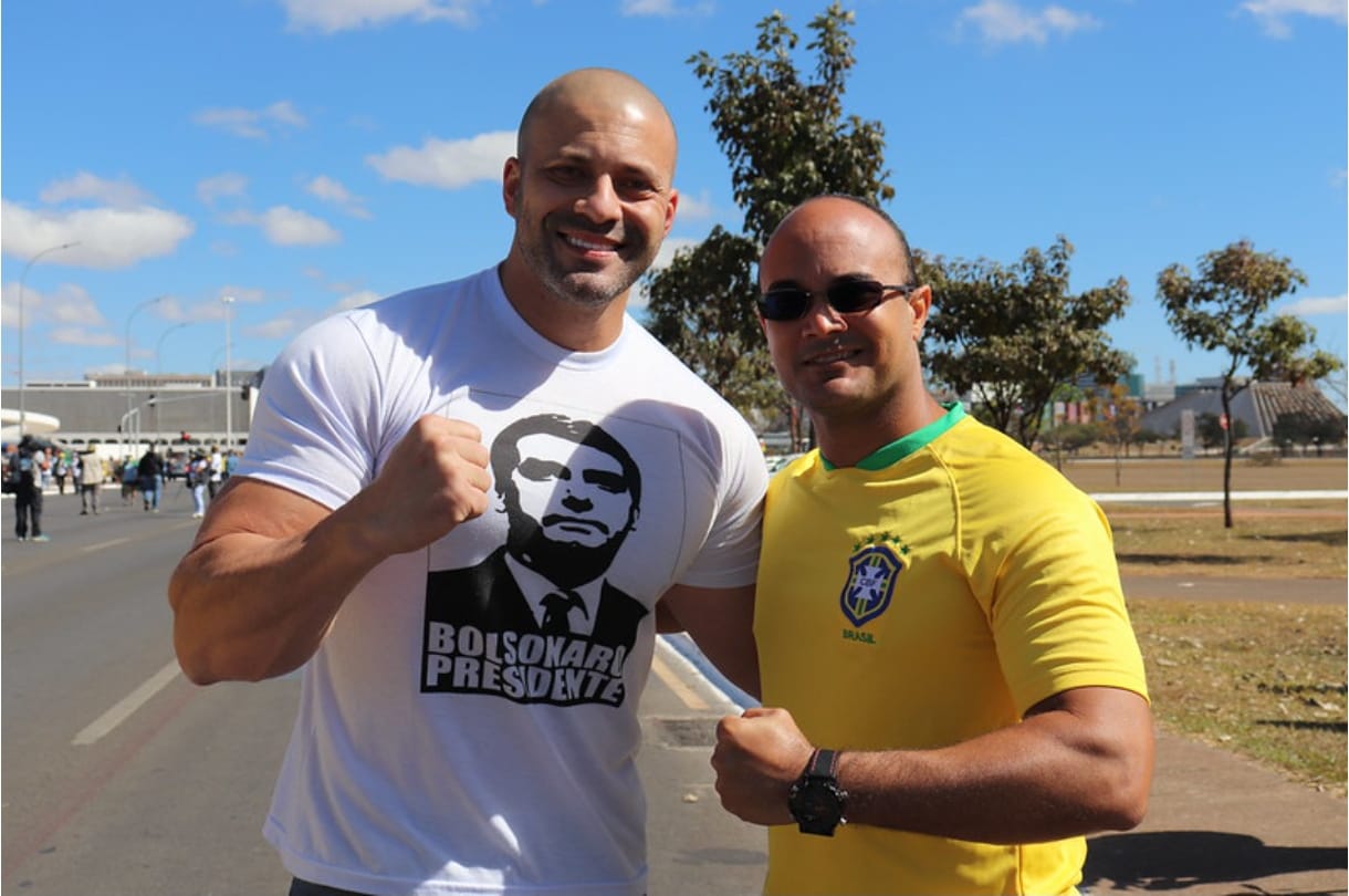 Daniel Silveira e Capitão Alden Daniel Silveira e Capitão Alden