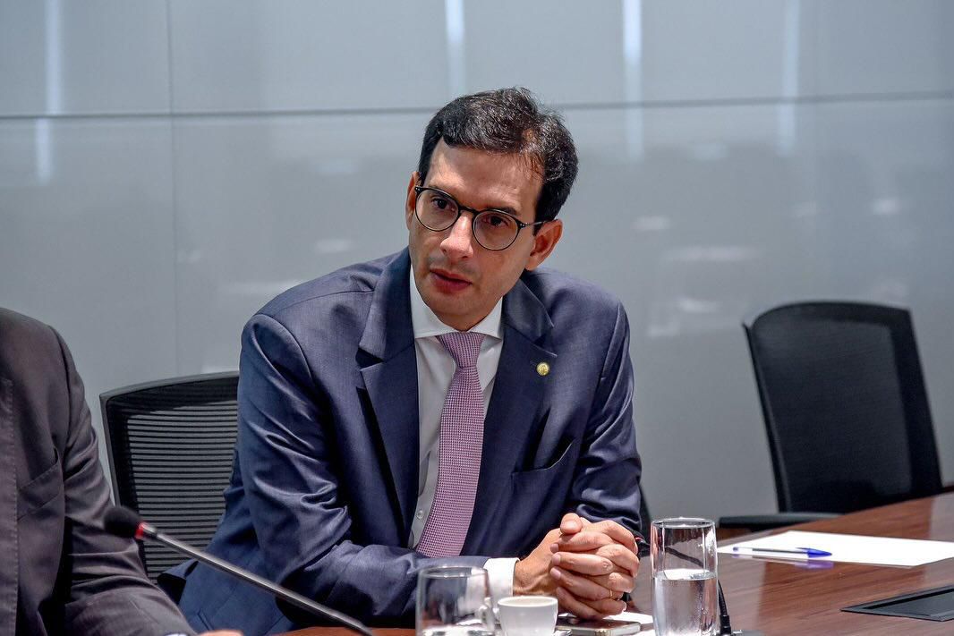 Deputado federal Leo Prates (PDT) Deputado federal Leo Prates (PDT)