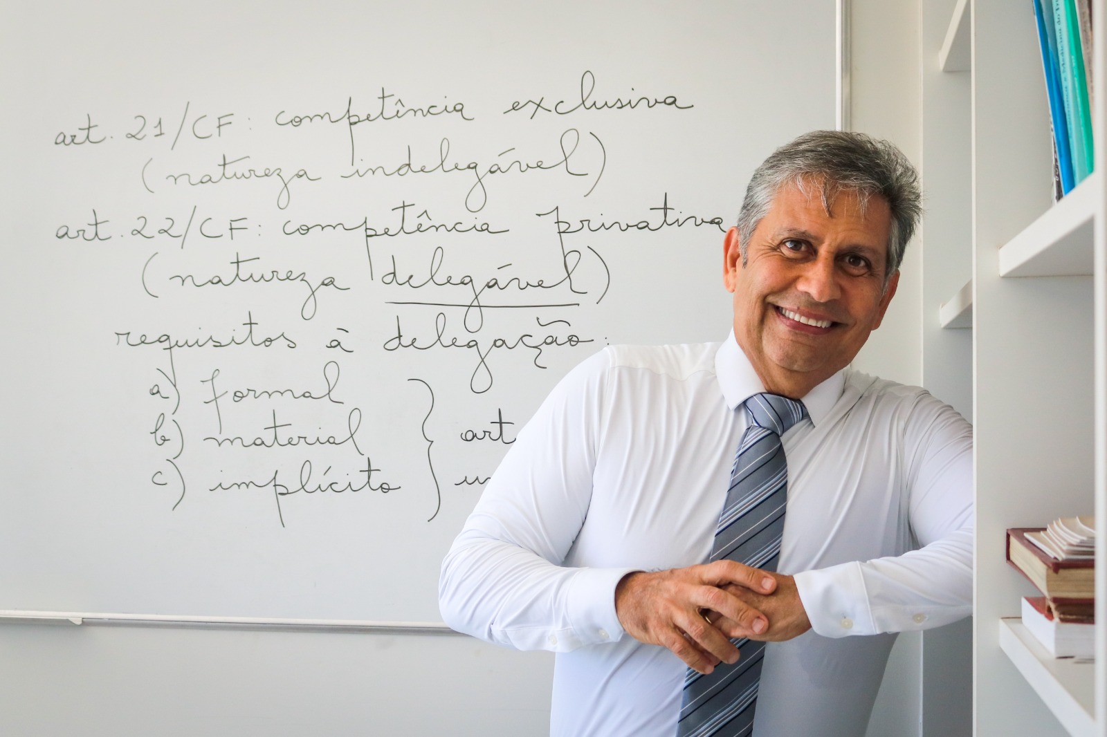 Manoel Jorge e Silva Neto Manoel Jorge e Silva Neto