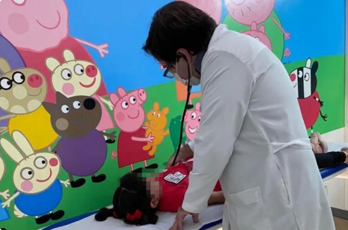 No início da manhã de 23 de setembro de 2021, o pediatra atendia uma criança numa clínica de Barra quando foi alvejado à queima-roupa No início da manhã de 23 de setembro de 2021, o pediatra atendia uma criança numa clínica de Barra quando foi alvejado à queima-roupa