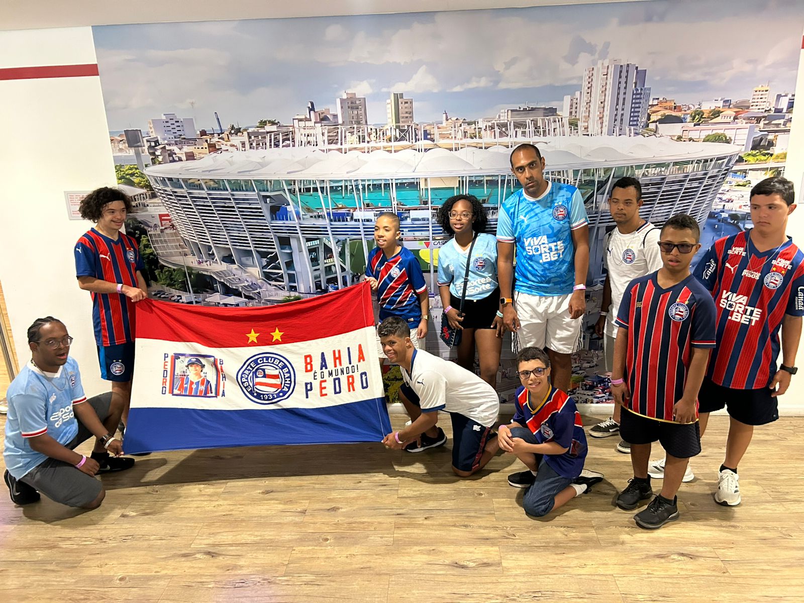 Iniciativa integra Semana da Pessoa com Deficiência Intelectual e Múltipla. Participaram cerca de 20 crianças e jovens, atletas do Futebol Down