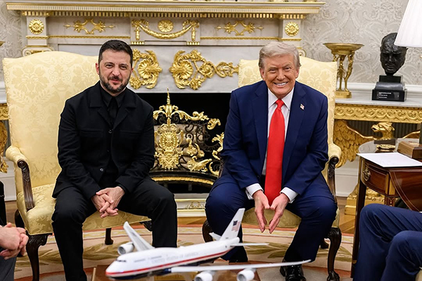 Os presidentes Volodimir Zelenski e Donald Trump Os presidentes Volodimir Zelenski e Donald Trump