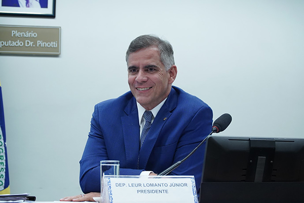 Leur Lomanto Jr. Leur Lomanto Jr.