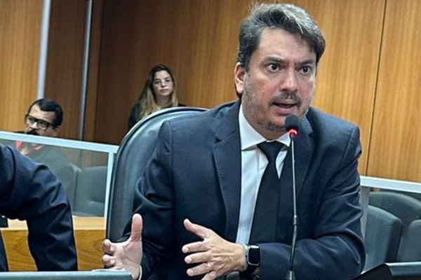 O deputado estadual Pedro Tavares (União Brasil)