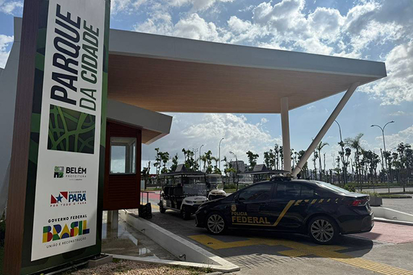Viatura da Polícia Federal no Parque da Cidade, em Belém