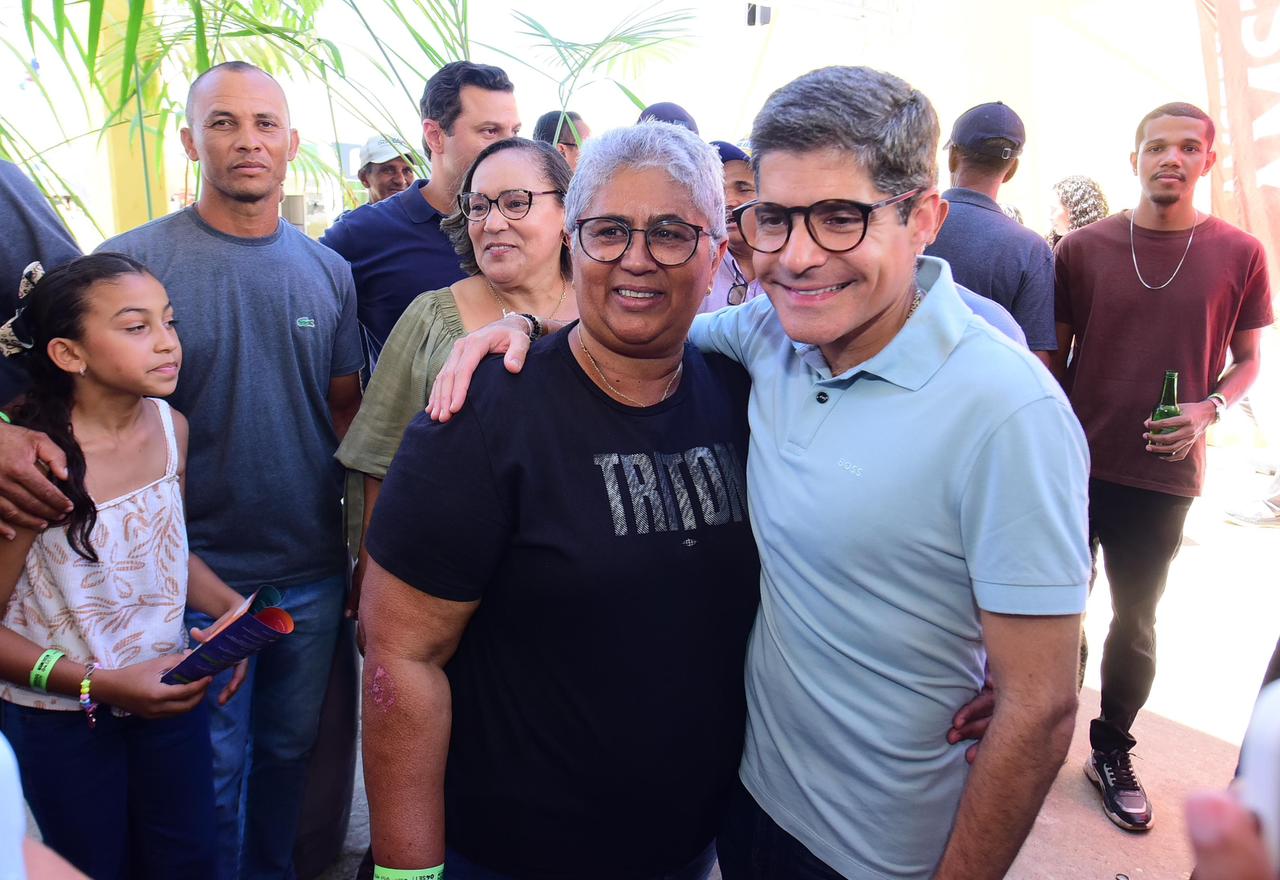 O ex-prefeito de Salvador, ACM Neto (União Brasil) e o vereadora Socorro (AGIR) O ex-prefeito de Salvador, ACM Neto (União Brasil) e o vereadora Socorro (AGIR)