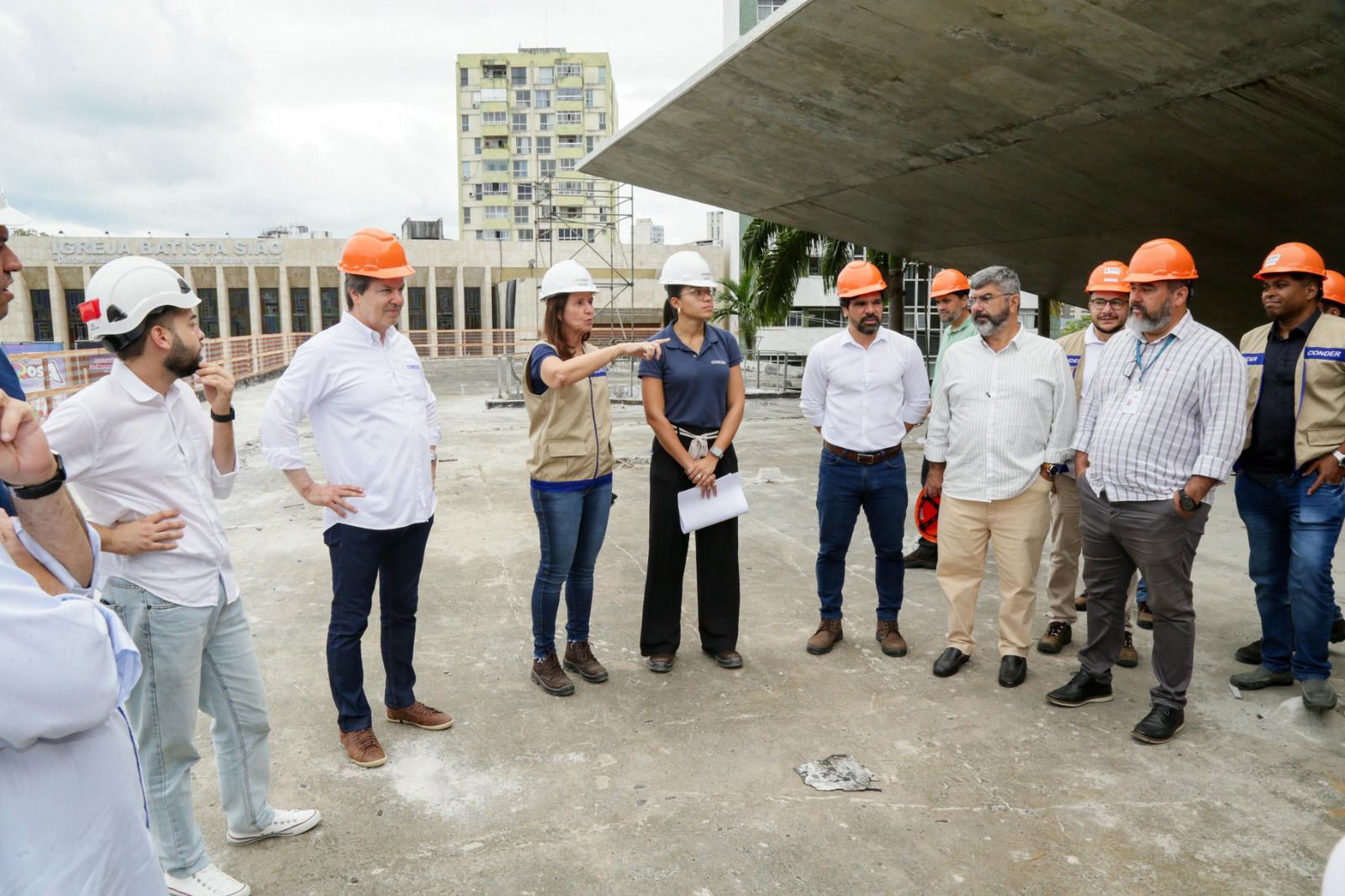 A vistoria ao equipamento foi acompanhada de diretores e colaboradores de outras áreas da Conder A vistoria ao equipamento foi acompanhada de diretores e colaboradores de outras áreas da Conder