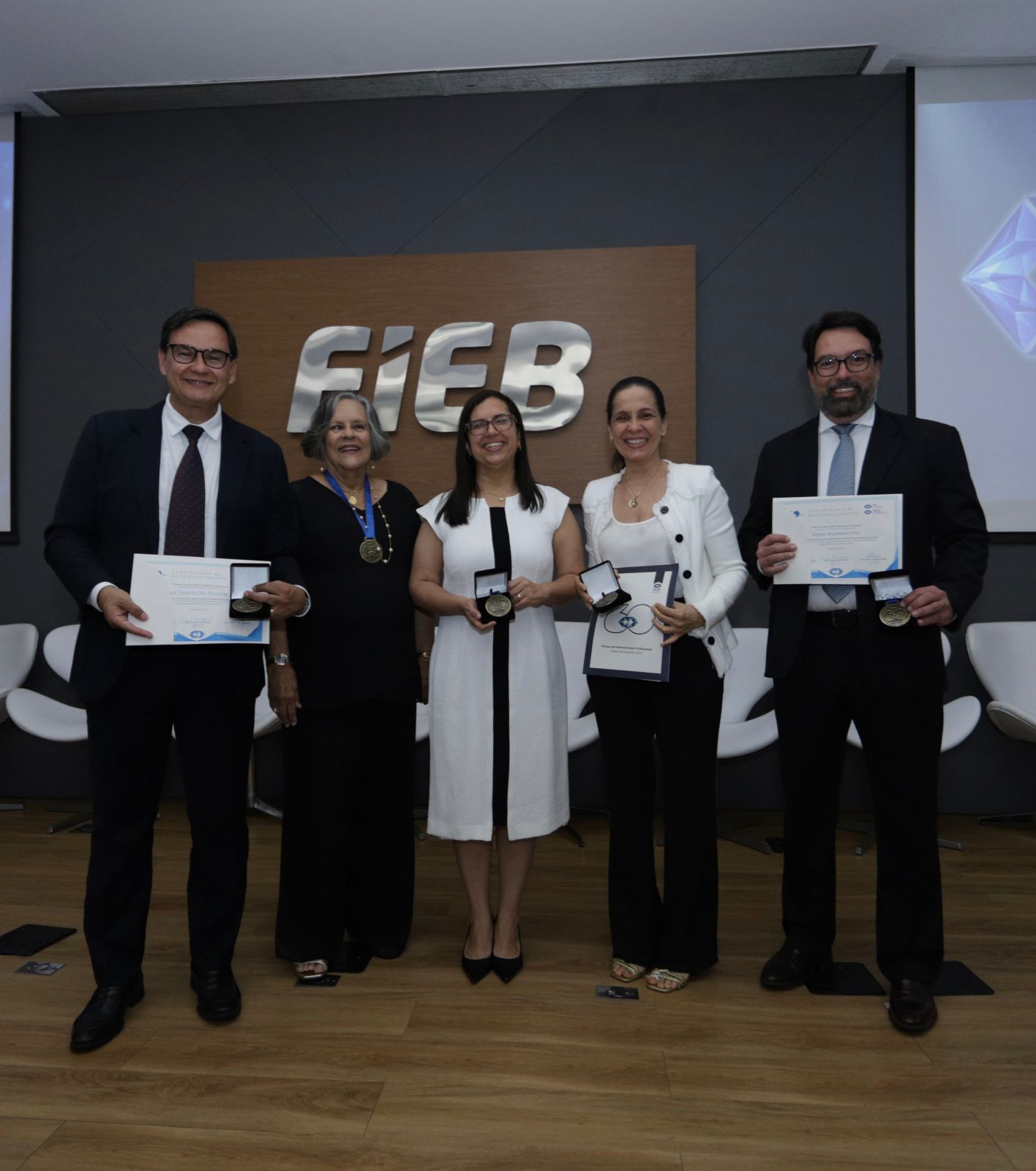 O evento foi realizado no auditório da FIEB e marcou os 60 anos de dedicação ao fortalecimento da profissão de Administrador O evento foi realizado no auditório da FIEB e marcou os 60 anos de dedicação ao fortalecimento da profissão de Administrador