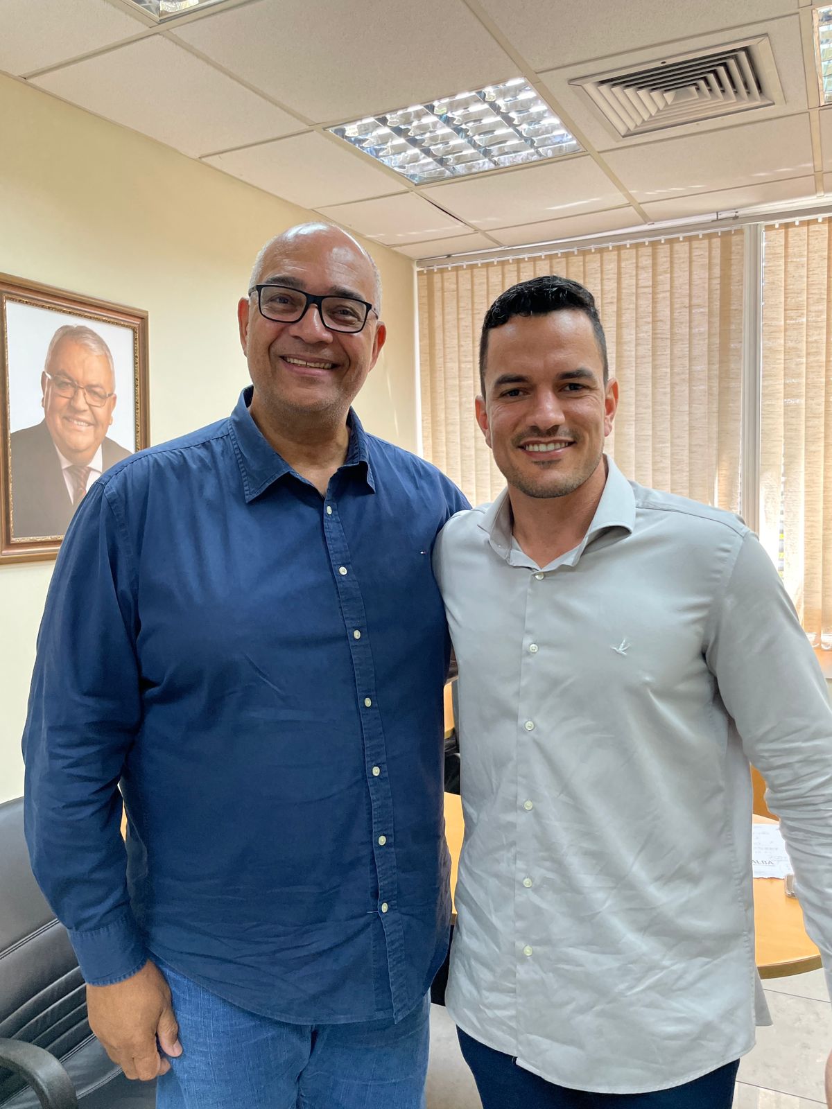 A iniciativa para homenagear o Tenente Coronel Paulo Cezar Cabral partiu do deputado estadual Laerte do Vando