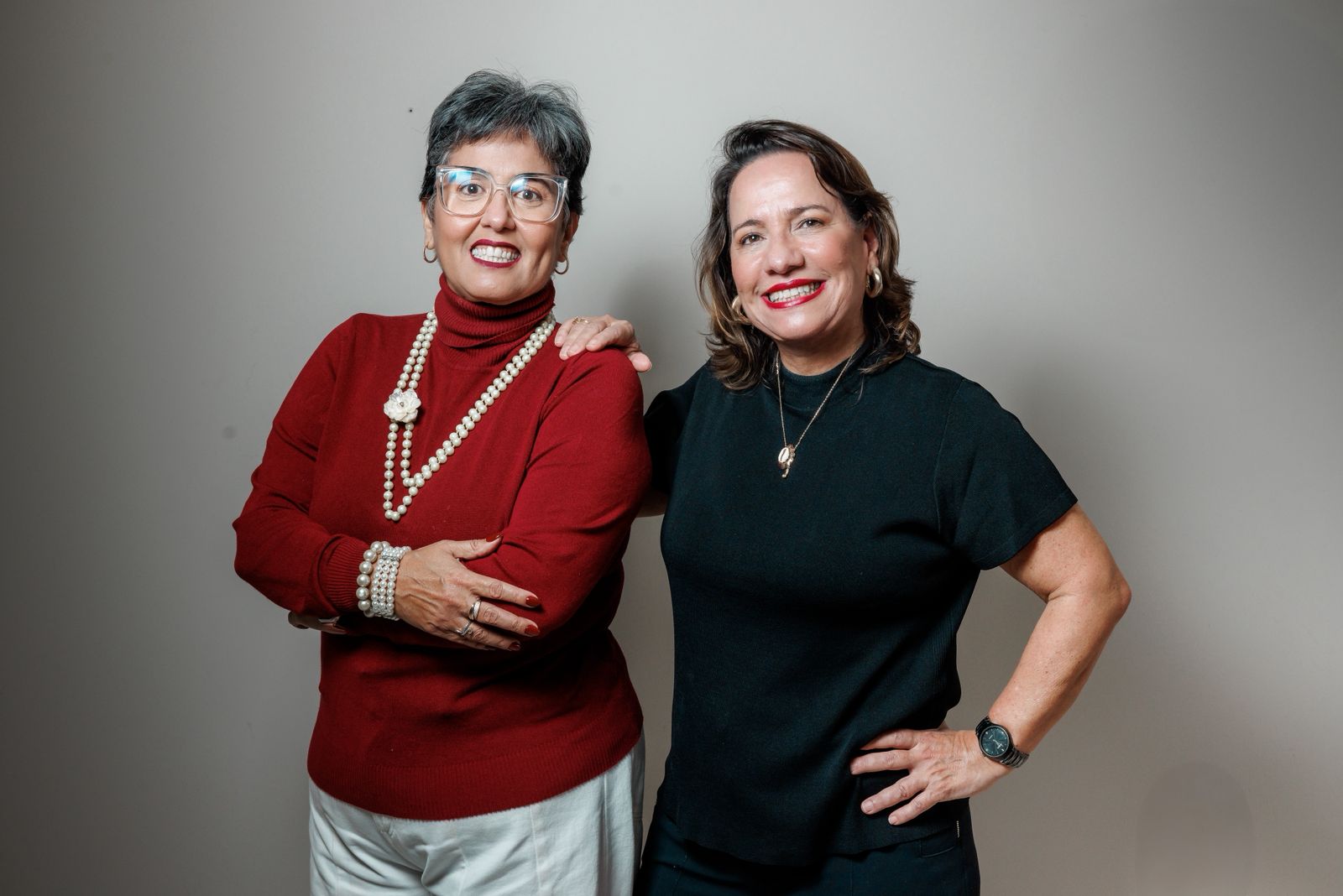 Suely Temporal e Cinthya Medeiros, sócias da ATcom Comunicação Corporativa