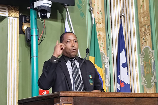 O presidente da Associação Geral dos Taxistas (AGT), Ademilton Paim