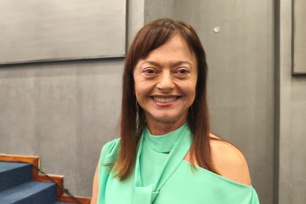 Imagem de Alice Portugal afirma que expectativa em Brasília é pela prisão de Bolsonaro Imagem de Alice Portugal afirma que expectativa em Brasília é pela prisão de Bolsonaro