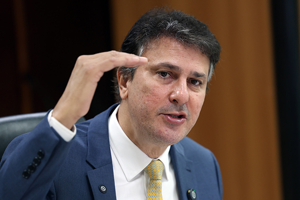 O ministro da Educação, Camilo Santana O ministro da Educação, Camilo Santana
