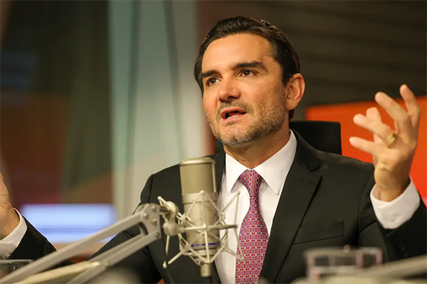 O ministro do Turismo, Celso Sabino