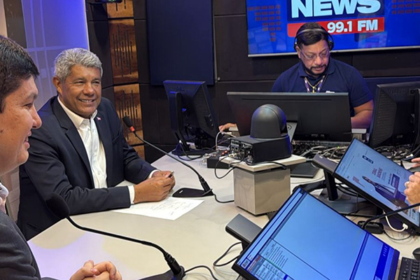 O governador Jerônimo Rodrigues (PT) durante entrevista à rádio BandNews FM, nesta quarta-feira (24) O governador Jerônimo Rodrigues (PT) durante entrevista à rádio BandNews FM, nesta quarta-feira (24)