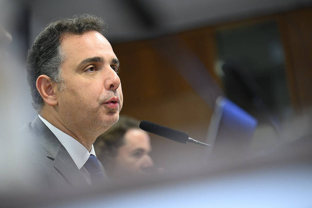 Senador Rodrigo Pacheco (PSD-MG), durante reunião no Senado, nesta quinta-feira (16) Senador Rodrigo Pacheco (PSD-MG), durante reunião no Senado, nesta quinta-feira (16)