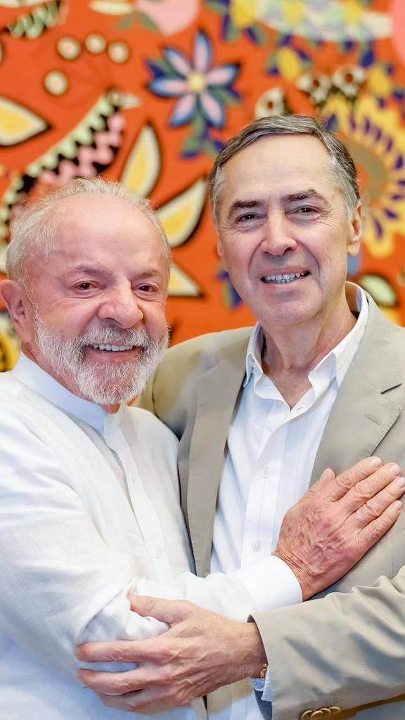 Presidente Lula e Luís Roberto Barroso no jantar de despedida do ministro no Palácio da Alvorada Presidente Lula e Luís Roberto Barroso no jantar de despedida do ministro no Palácio da Alvorada