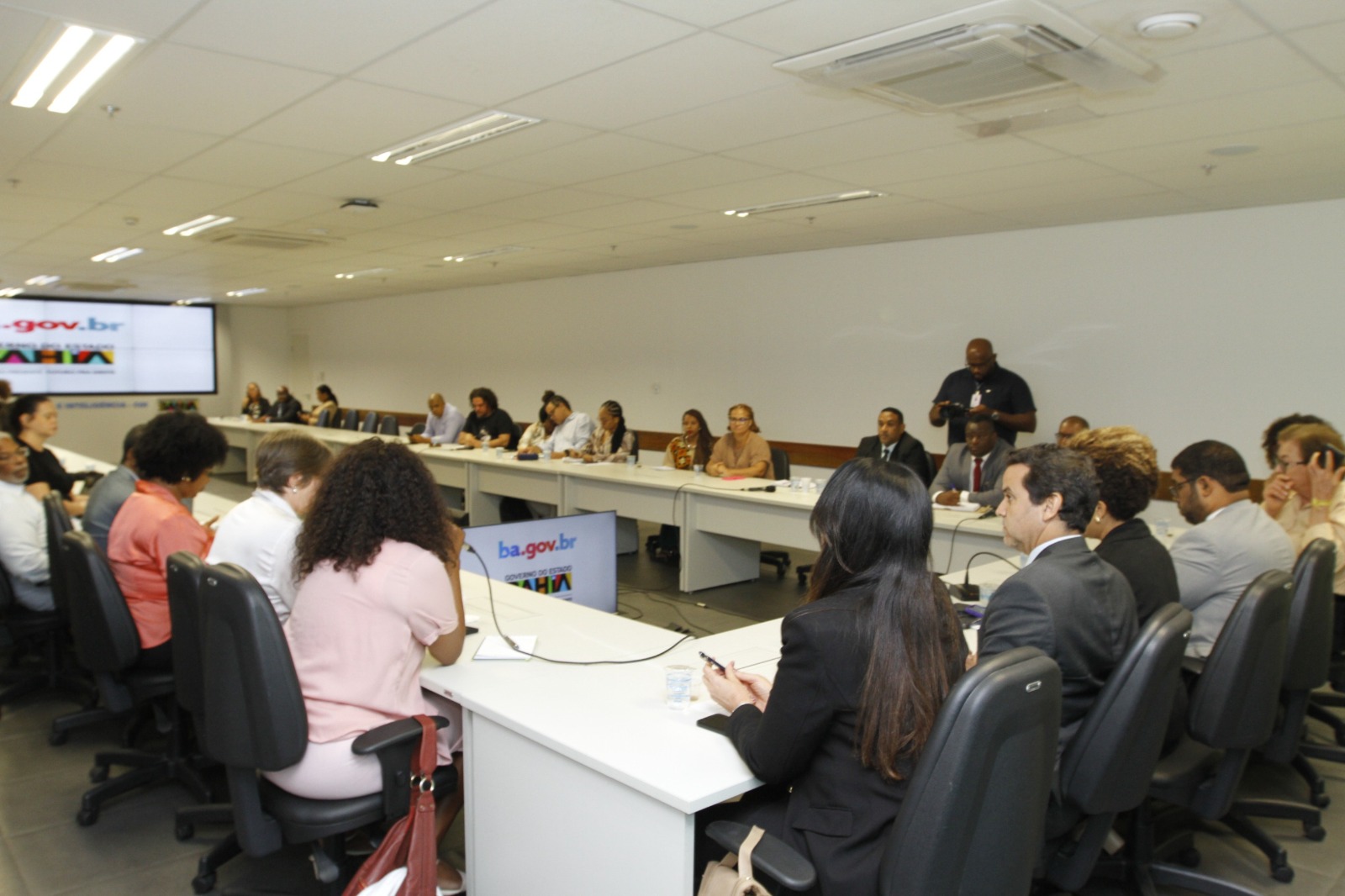SJDH, Sepromi, Seades, SPM, SSP e Serin ouviram as demandas sociais dos moradores, em reunião no Centro de Operações e Inteligência (COI) SJDH, Sepromi, Seades, SPM, SSP e Serin ouviram as demandas sociais dos moradores, em reunião no Centro de Operações e Inteligência (COI)