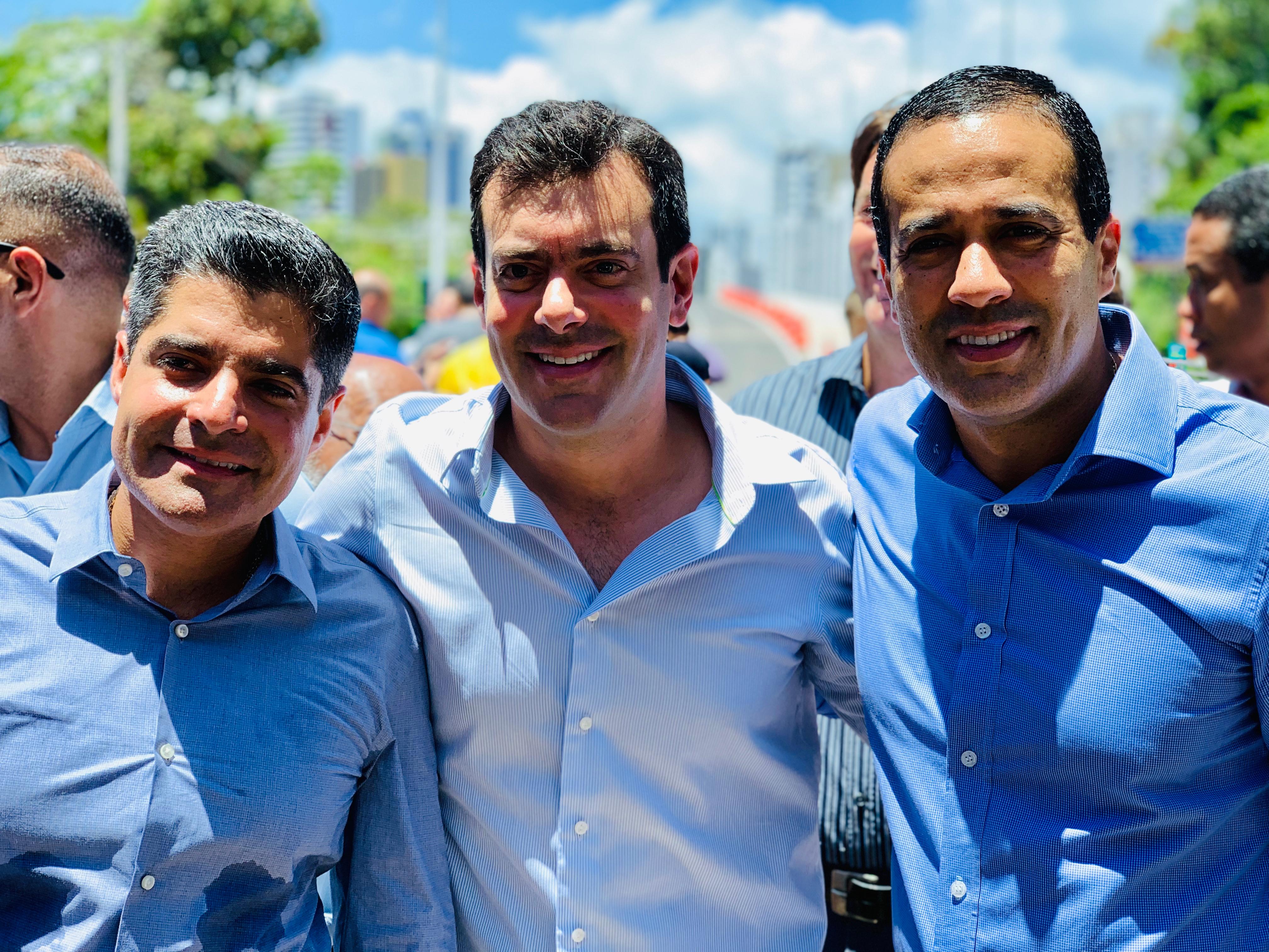 Neto, Tiago e Bruno Reis Neto, Tiago e Bruno Reis