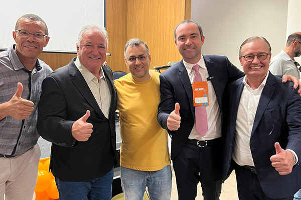 Avante promoveu ato de filiação nesta segunda-feira (6) em Salvador