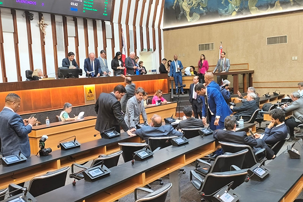 Plenário da Assembleia Legislativa da Bahia Plenário da Assembleia Legislativa da Bahia